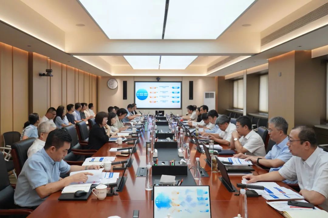 开云app官方在线入口-开云(中国)总院召开“十五五”战略规划质询会议
